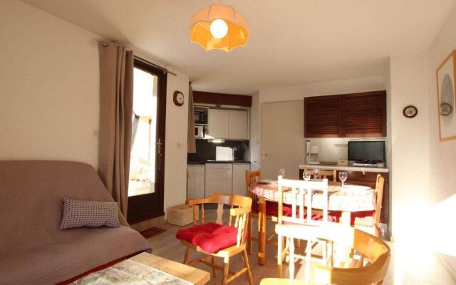 Appartement Saint-Chaffrey , 2 pièces, 6 personnes - FR-1-330E-92