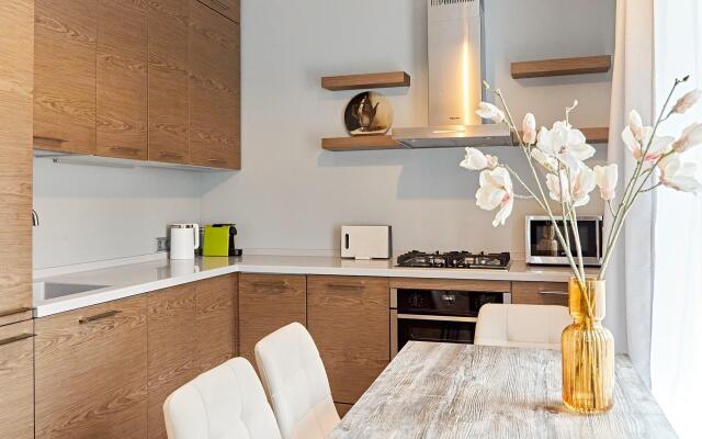 Критик Отдыхает Апартаменты на Итальянской