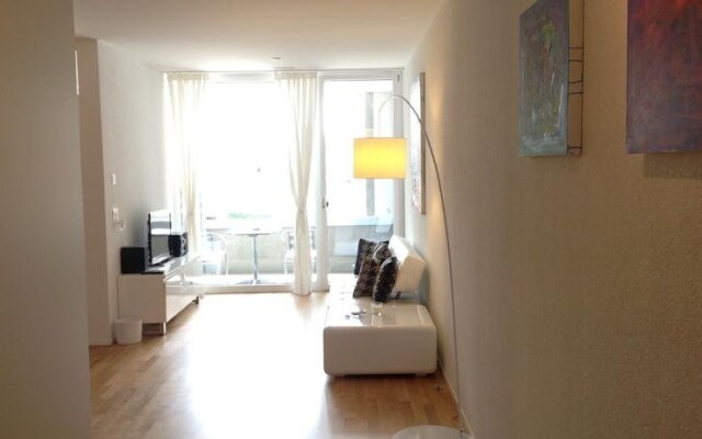 Apartmenthaus City 4