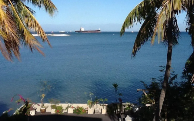 Harbour Side Lodge