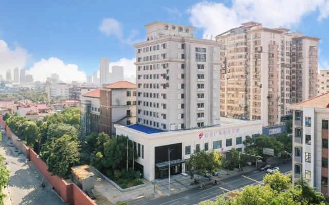 JI Hotel (Nanchang Bayi Square Provincial Art Gallery Branch）