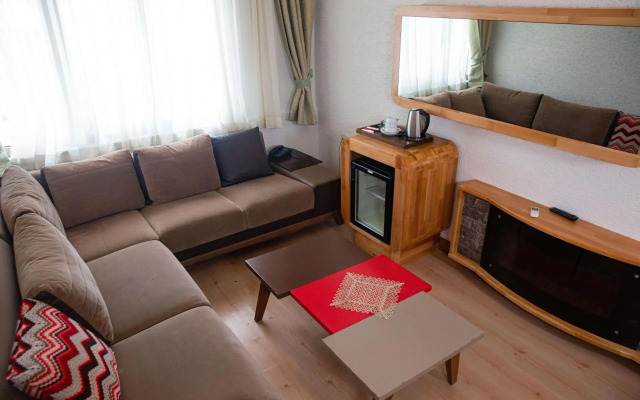 Emirtimes Hotel Kadikoy