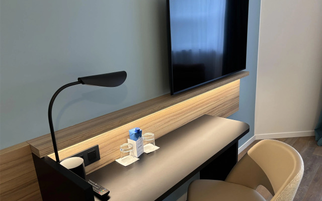 Hotel Campanile Reims Centre - Cathedrale