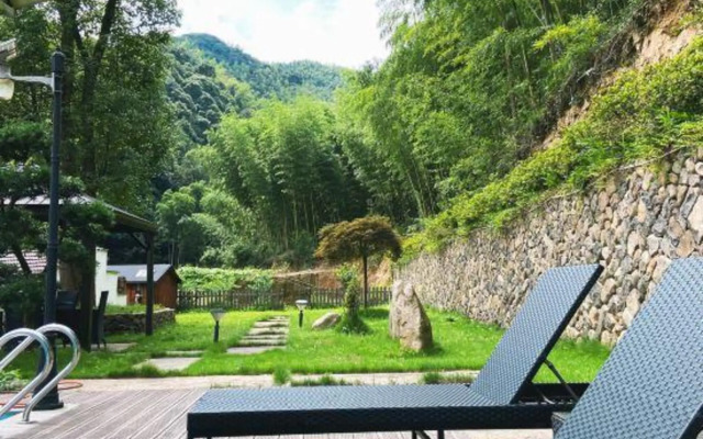 Yinxian Shanju Hotel