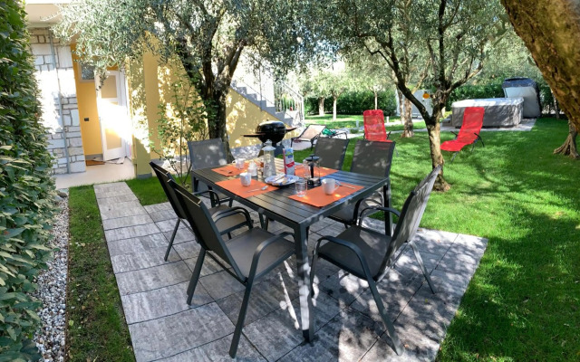 Villa Lori apartments