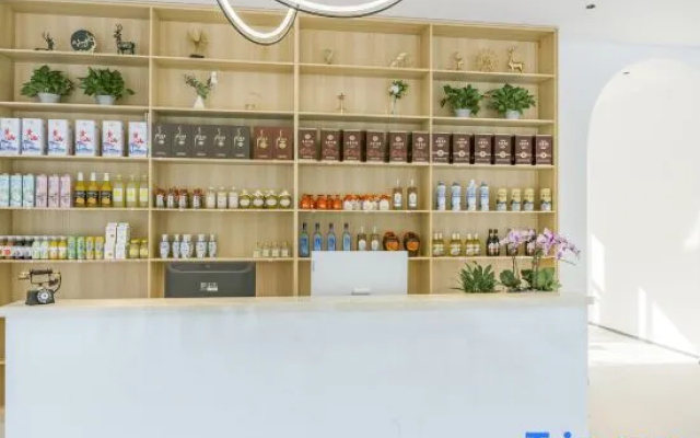 Mount Huangshan Wantinggou Homestay  (Mount Huangshan Tangkou South Gate Store) – People – Huangshan