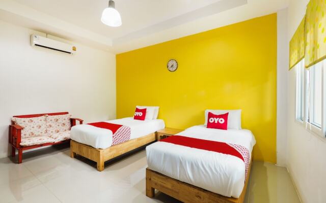 OYO 976 Sandee