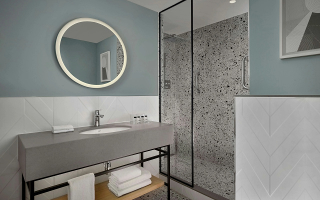 Sheraton Amsterdam Airport Hotel and Conference Center - Image 7