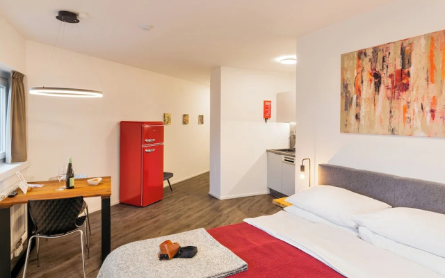 URBAN ISLAND - Riverside Apartments