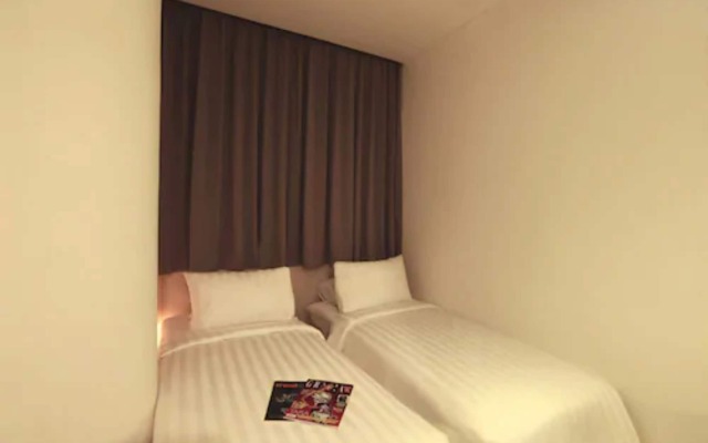 Ozone Hotel Pantai Indah Kapuk
