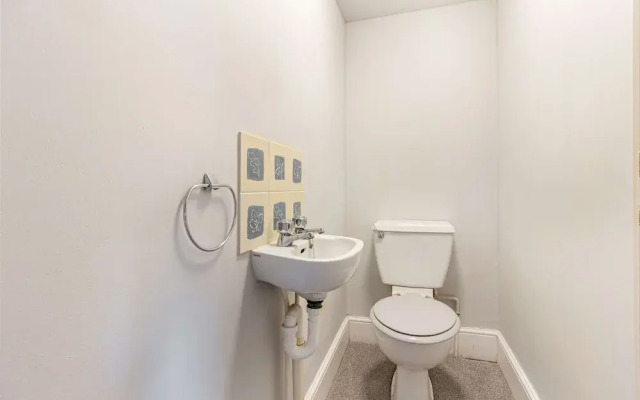 Host Stay Droitwich Road Dwelling
