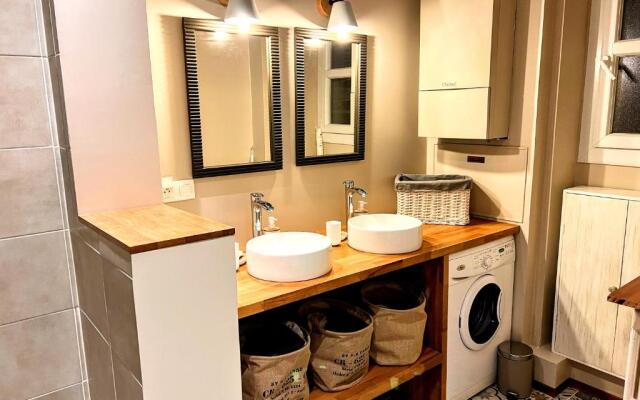 Appartement de Charme de 75m², Lumineux et Calme