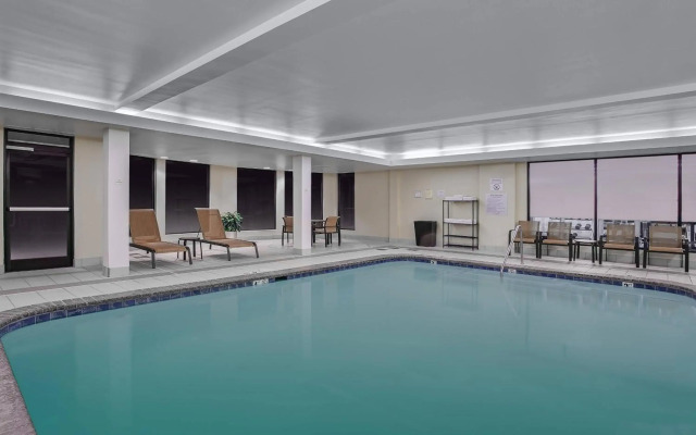 Courtyard by Marriott Knoxville Cedar Bluff