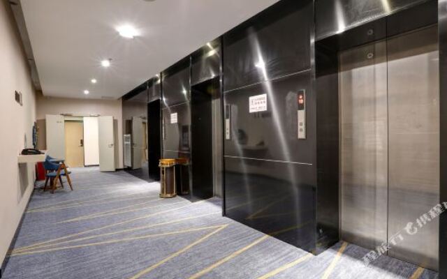 Lavande Hotels (Zhengzhou Economic Development Zone International Logistics Park Fangte)