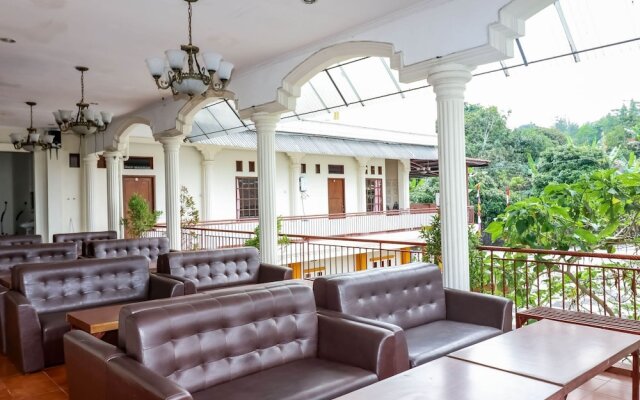 Nida Rooms Sleman Museum Ulen Sentalu at Hotel Kana