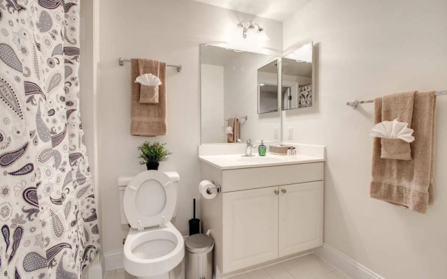 Pelican Fully Furnished Apartments