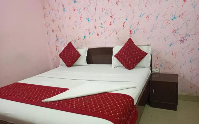 Airport Hotel Parikshit Palace