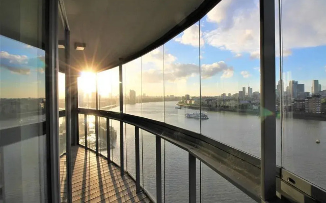 Admiral Tower Apartment