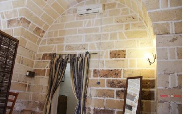 Exedra Holiday House