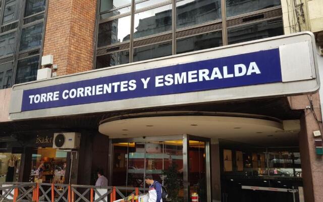 Av Corrientes y Esmeralda-Teatros Buenos Aires- Excelente ubicación-Pesos argentinos!