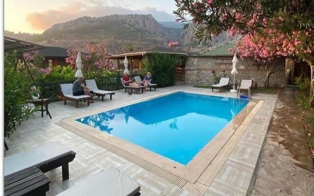 Montenegro Motel