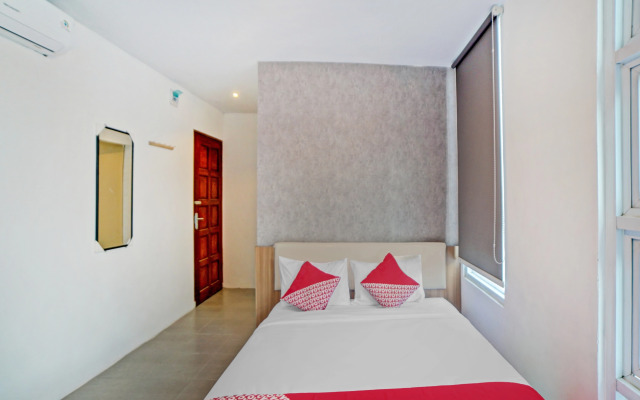 Super OYO 90559 Gamacity Residence