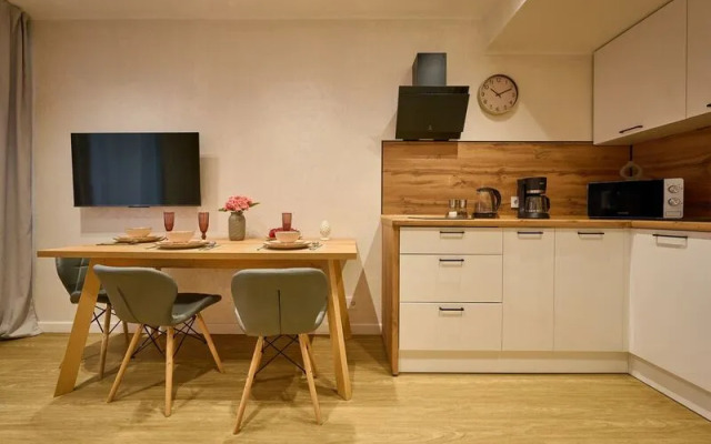 Йо Плейс на улице Уральская, д. 75/6