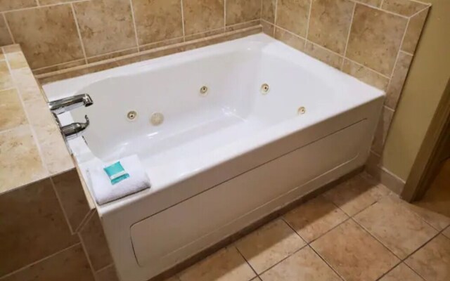 Nashville 2BD Lockoff