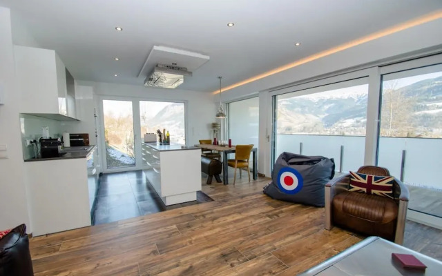 Superb Alpine Lodges Zell am See 4pax