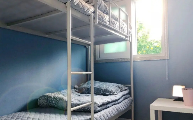 Jeju Sup Guest House