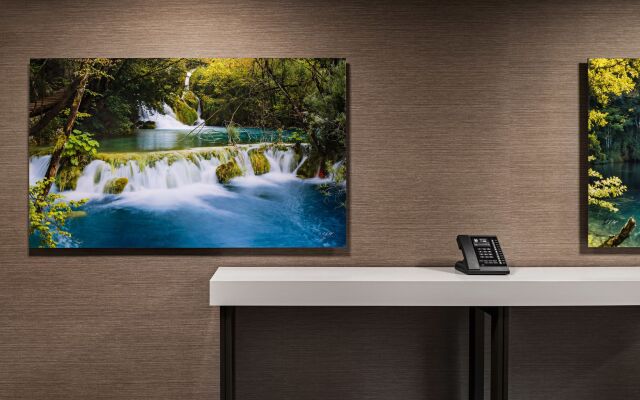 Hotel X Toronto, a Destination by Hyatt Hotel