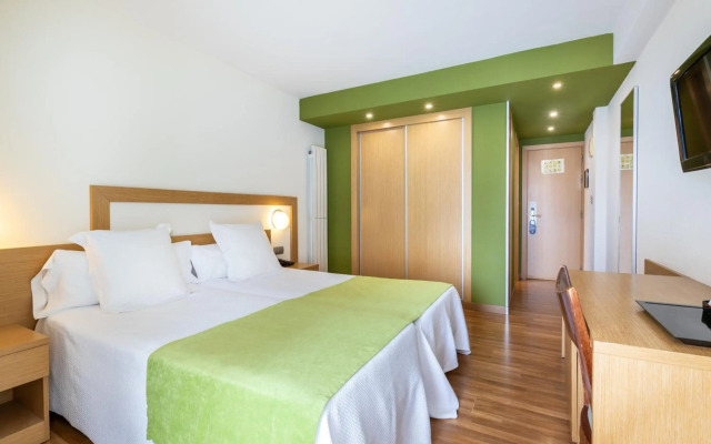 Climia Benidorm Plaza 4* Hotel