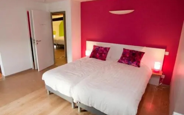 Aux Berges de la Bel