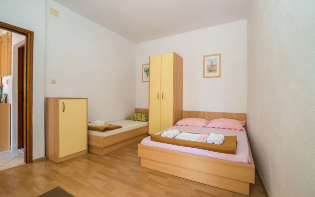 Apartment Denis