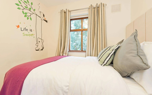Roxford Lodge Hotel