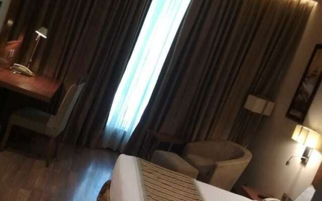 Fortune Hotel