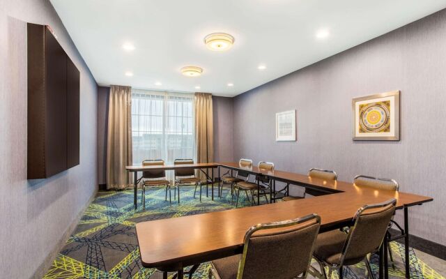 La Quinta Inn & Suites by Wyndham Cullman