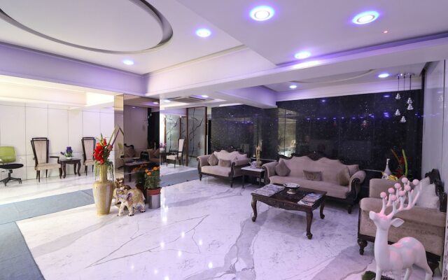 OYO 3194 Hotel Dayal International