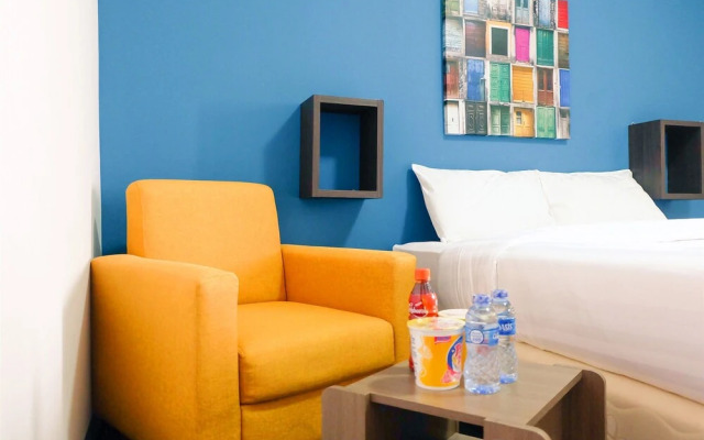 Artistic Studio Room Kebagusan City Apartement