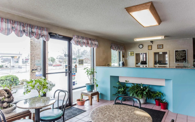 Rodeway Inn University Area