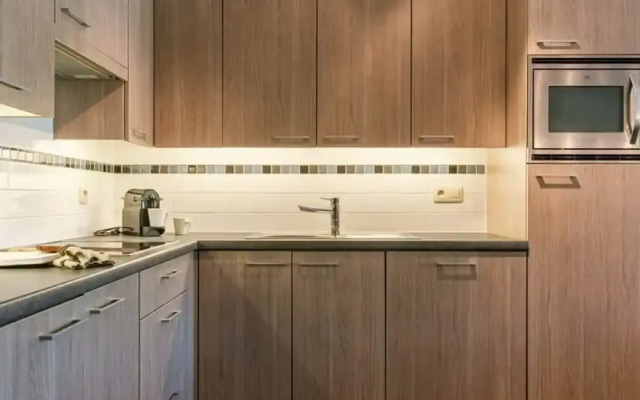 Bright Apartment With Parking Near the Beach