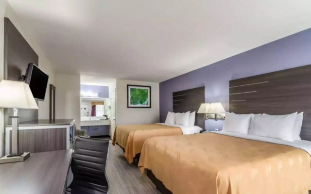 Quality Inn & Suites Canton