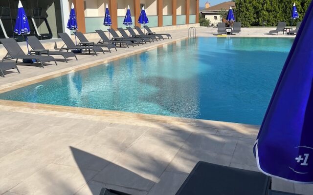 Holiday Inn Express Manisa - West