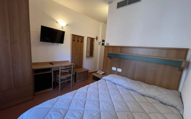 Отель Rifugio La Foresta