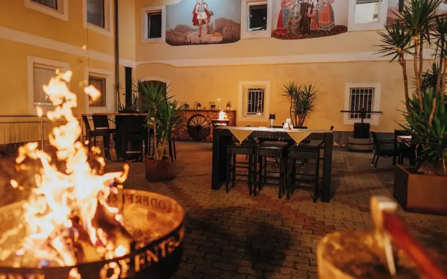 Hotel Leo