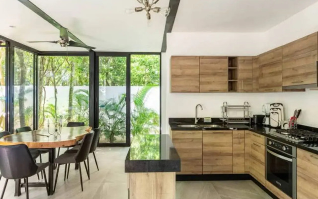 Supreme Jungle Holiday Home