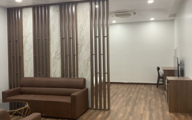 Hoang Hung Hotel