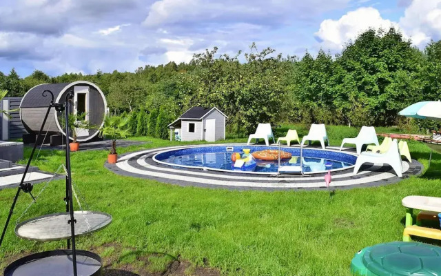 Holiday Home With Pool and Sauna, Choczewo