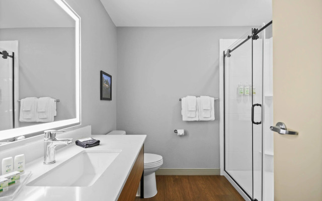 AmericInn by Wyndham International Falls