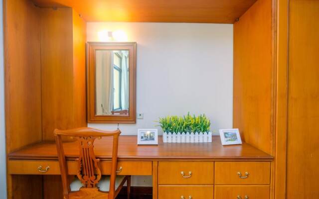Spacious with Strategic Place @ 2BR Kusuma Chandra Apartment